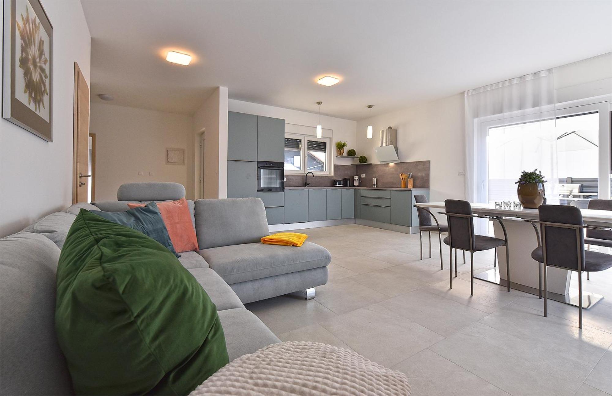 Jlo1 Mit Beheizbarem Pool Villa Перой Екстериор снимка